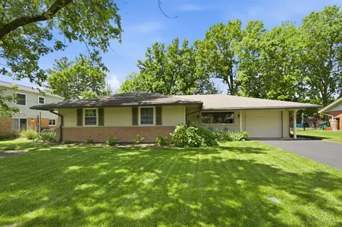 207 Brandenburg Dr, Loveland, OH 45140