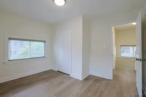 Bedroom - 2956 Henshaw Ave, Cincinnati, OH 45225 photo 2 of 4