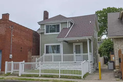 Exterior - 2956 Henshaw Ave, Cincinnati, OH 45225 photo 1 of 8