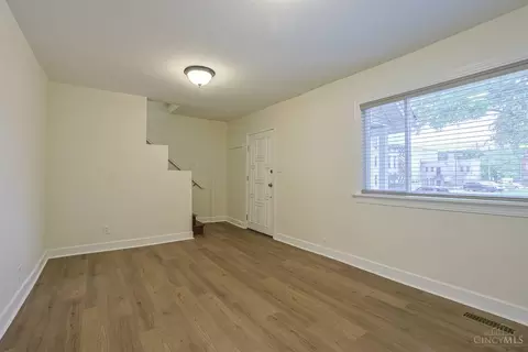 Living - 2956 Henshaw Ave, Cincinnati, OH 45225 photo 2 of 4