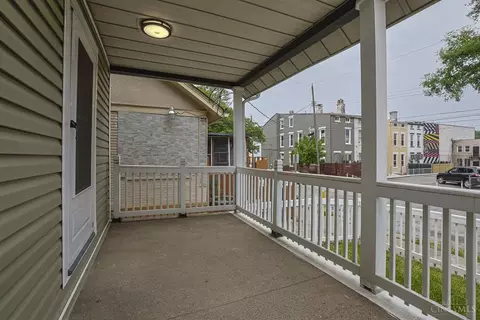 Exterior - 2956 Henshaw Ave, Cincinnati, OH 45225 photo 2 of 8