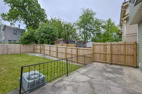 Exterior - 2956 Henshaw Ave, Cincinnati, OH 45225 photo 5 of 8