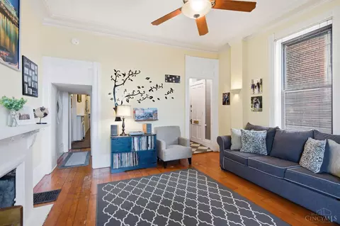 Living - 1224 Ida St, Cincinnati, OH 45202 photo 2 of 4