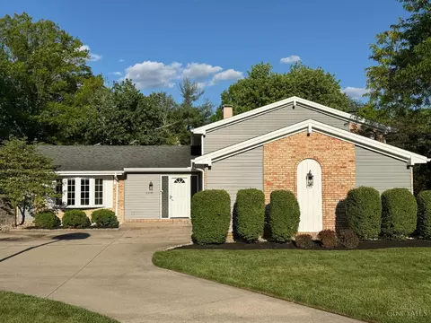 5318 Chatelaine Ct, Cincinnati, OH 45247
