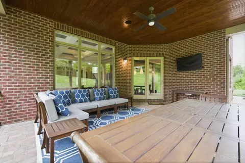 Exterior - 3266 Harborside Dr, Cincinnati, OH 45248 photo 5 of 14