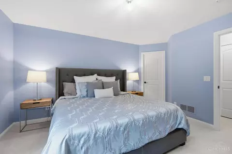 Bedroom - 3266 Harborside Dr, Cincinnati, OH 45248 photo 9 of 9