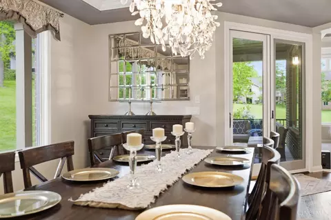 Dining - 3266 Harborside Dr, Cincinnati, OH 45248 photo 3 of 6