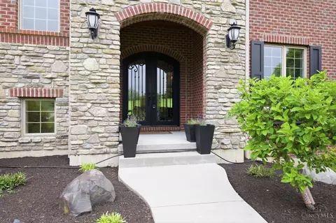 Entry Way - 3266 Harborside Dr, Cincinnati, OH 45248 photo 1 of 6