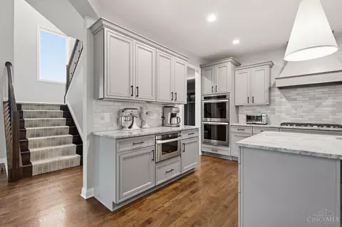 Kitchen - 3266 Harborside Dr, Cincinnati, OH 45248 photo 7 of 7