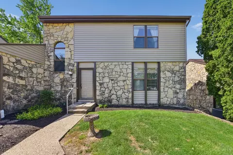 5271 Pros Dr, West Chester, OH 45069