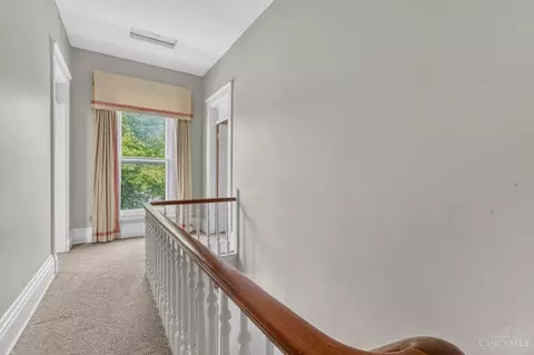 Entry Way - 415 North St, Batavia, OH 45103 photo 3 of 4