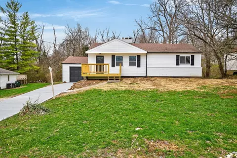 10055 Ronnie Rd, Woodlawn, OH 45215