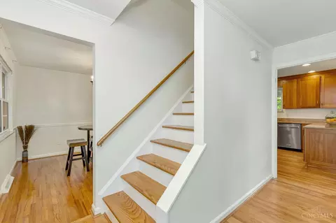 Entry Way - 761 Kipp Dr, Cincinnati, OH 45255 photo 2 of 2
