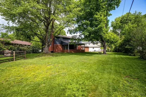 Exterior - 761 Kipp Dr, Cincinnati, OH 45255 photo 9 of 10