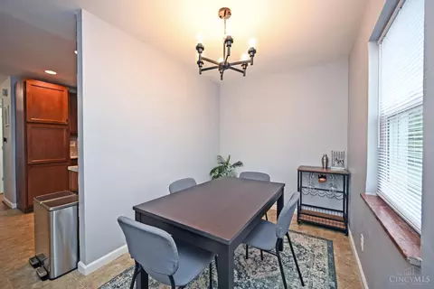 Dining - 18 Crestmont Dr, Reading, OH 45215 photo 2 of 3