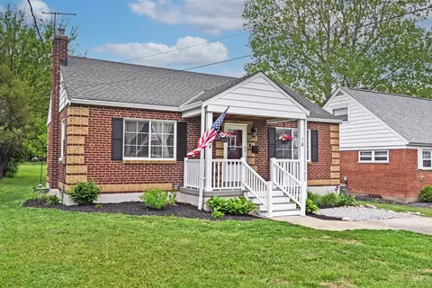 Exterior - 18 Crestmont Dr, Reading, OH 45215 photo 3 of 13