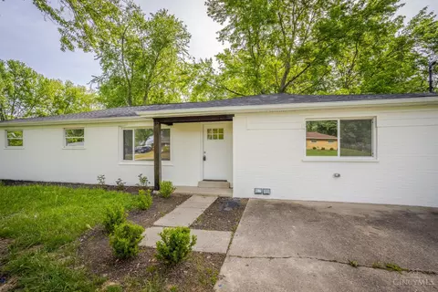 Exterior - 4310 Wuebold Ln, Cincinnati, OH 45245 photo 2 of 8