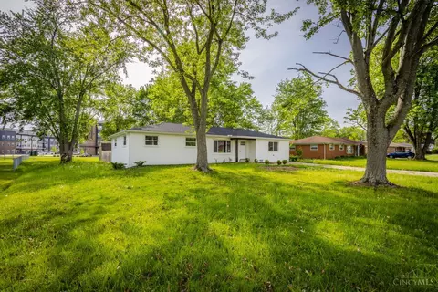 Exterior - 4310 Wuebold Ln, Cincinnati, OH 45245 photo 3 of 8