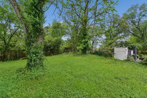 Exterior - 8707 Moonlight Ln, Cincinnati, OH 45231 photo 6 of 7
