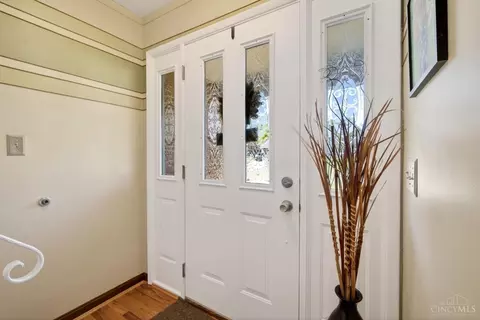 Entry Way - 2784 Mahoning Ct, Cincinnati, OH 45233 photo 1 of 4