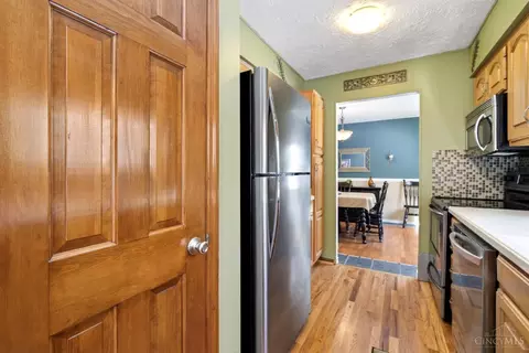 Entry Way - 2784 Mahoning Ct, Cincinnati, OH 45233 photo 4 of 4