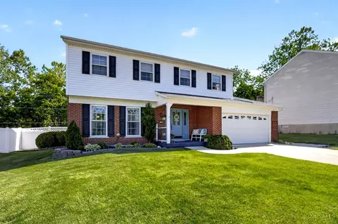 Exterior - 2784 Mahoning Ct, Cincinnati, OH 45233 photo 2 of 11