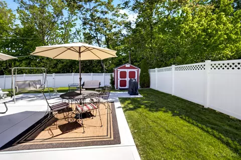 Exterior - 2784 Mahoning Ct, Cincinnati, OH 45233 photo 7 of 11