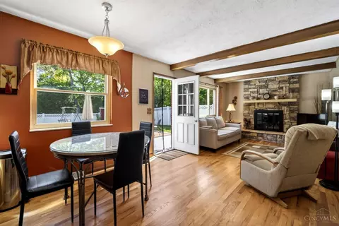 Dining - 2784 Mahoning Ct, Cincinnati, OH 45233 photo 3 of 3