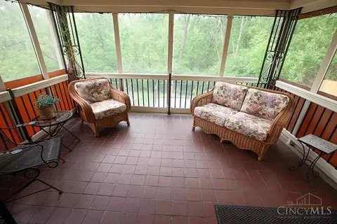 Exterior - 2795 Westbrook Dr, Cincinnati, OH 45211 photo 8 of 10