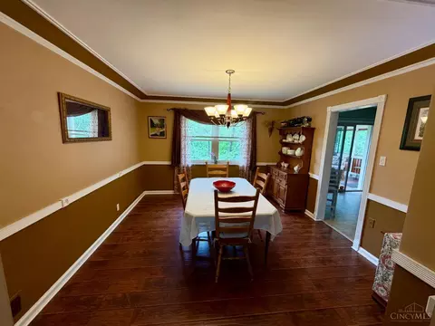 Dining - 2795 Westbrook Dr, Cincinnati, OH 45211 photo 3 of 3