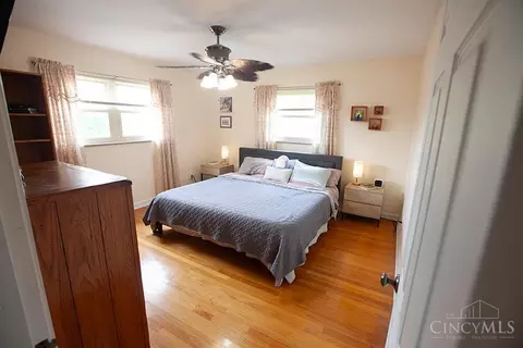 Bedroom - 2795 Westbrook Dr, Cincinnati, OH 45211 photo 1 of 4