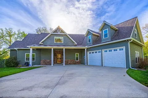 421 Shaker Run Rd, Peebles, OH 45660