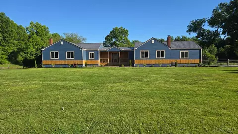 2313 St Rt 131, Goshen, OH 45122