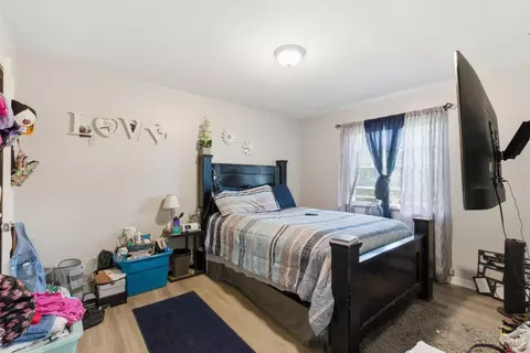 Bedroom - 781 Clanora Dr, Cincinnati, OH 45205 photo 1 of 2