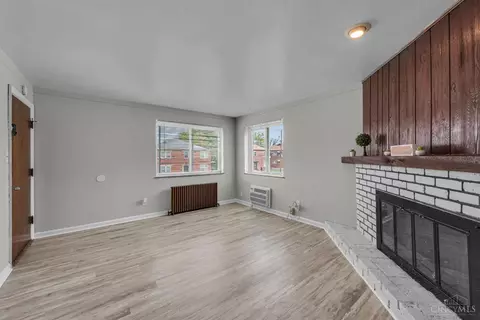 Living - 629 Maple Rd, Reading, OH 45215 photo 5 of 5