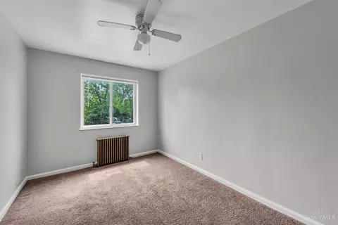 Bedroom - 629 Maple Rd, Reading, OH 45215 photo 3 of 7