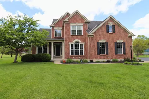 7507 Watkins Starkey Rd, Blanchester, OH 45107