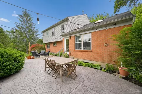 Exterior - 4779 Pewter Rd, Cincinnati, OH 45244 photo 4 of 14