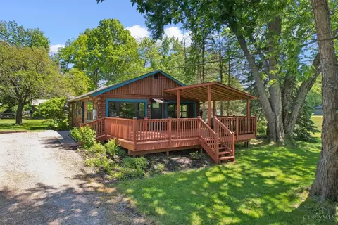 922 Lorelei Dr, Fayetteville, OH 45118