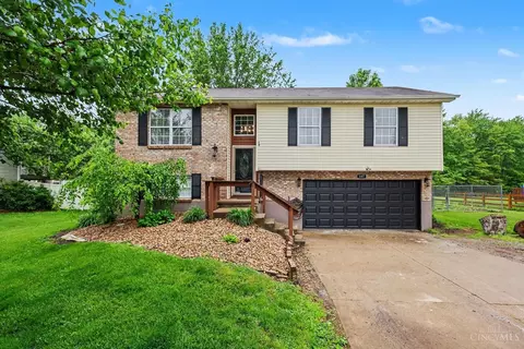 107 Longwood Blvd, Mount Orab, OH 45154