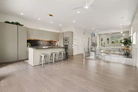 Kitchen - 436 Boal St, Cincinnati, OH 45202 photo 2 of 3