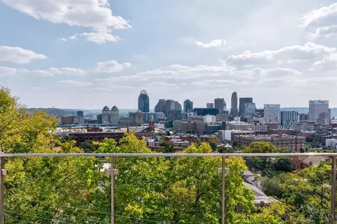 View/Area - 436 Boal St, Cincinnati, OH 45202 photo 1 of 3