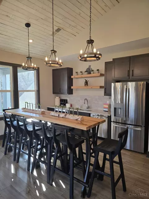 Kitchen - 598 Dedication Ln, Cincinnati, OH 45245 photo 5 of 5