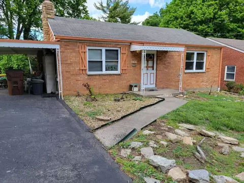 306 Forestwood Dr, Cincinnati, OH 45216