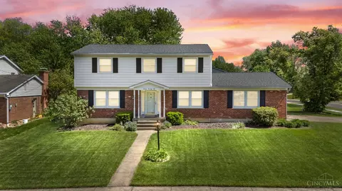 2072 Endovalley Dr, Cincinnati, OH 45244