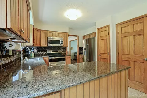 Kitchen - 4388 Simca Ln, Cincinnati, OH 45211 photo 2 of 4
