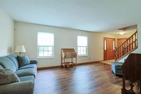 Living - 4388 Simca Ln, Cincinnati, OH 45211 photo 2 of 5