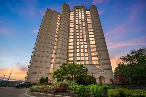 1201 Edgecliff Pl, Cincinnati, OH 45206