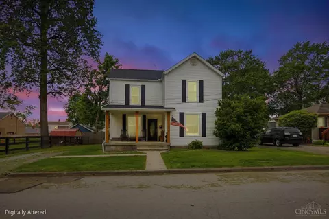 216 Mill St, Blanchester, OH 45107