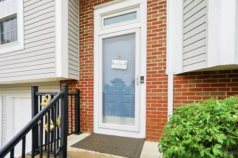 Entry Way - 4613 Laurel View Dr, Cincinnati, OH 45244 photo 1 of 8